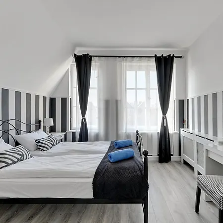 Louise Old Town Charm On Dluga Street * Gdansk