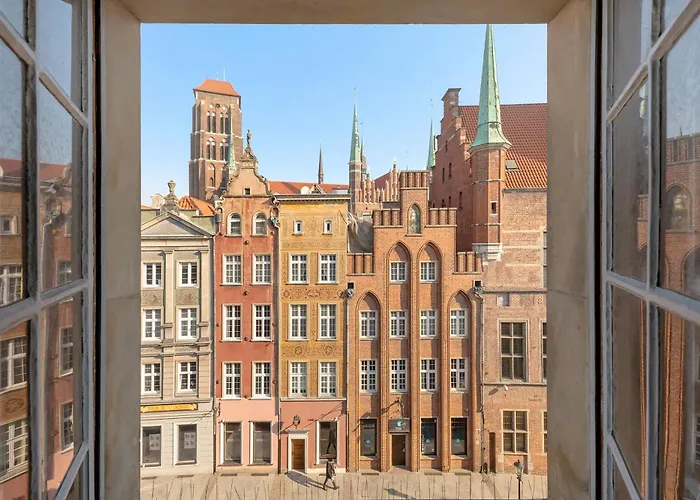 Louise Old Town Charm On Dluga Street